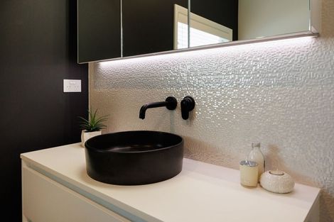 Photo of property in 30 Lincoln Terrace, Hokowhitu, Palmerston North, 4410