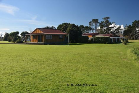 Photo of property in 986 Tinopai Road, Tinopai, Matakohe, 0593