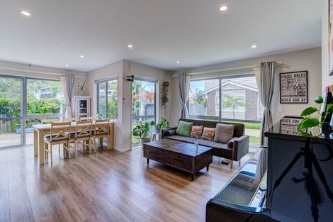 Photo of property in 17 Fishwicke Lane, Albany, Auckland, 0632