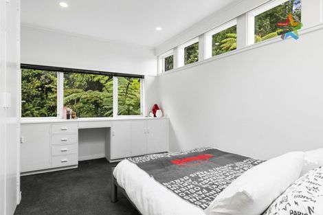 Photo of property in 1 Huia Road, Days Bay, Lower Hutt, 5013