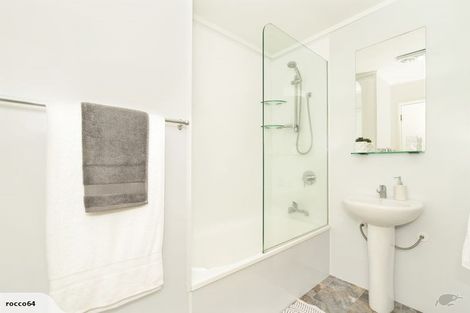 Photo of property in 38 Eversham Road, Mount Maunganui, 3116