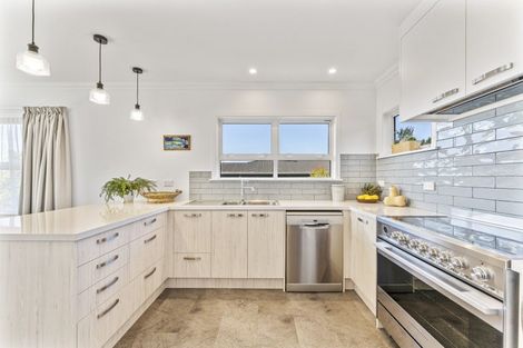 Photo of property in 15 Marlborough Crescent, Richmond, 7020