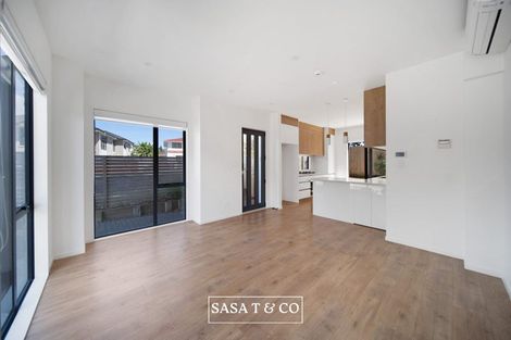 Photo of property in 64 Landscape Road, Papatoetoe, Auckland, 2025