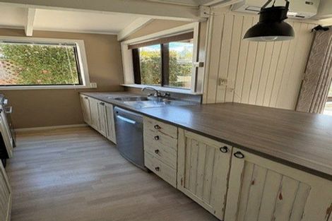 Photo of property in 1/17 Weldene Avenue, Glenfield, Auckland, 0629
