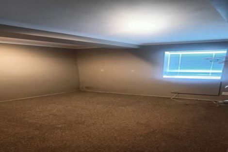 Photo of property in 120 Nicholson Road, Khandallah, Wellington, 6035