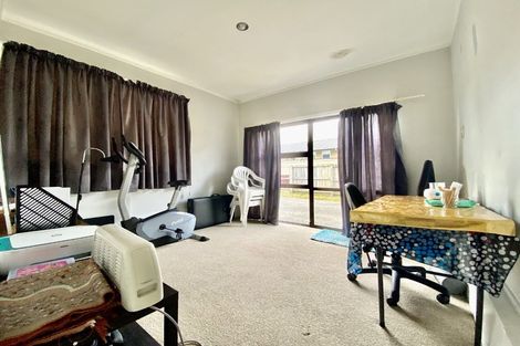 Photo of property in 2/65 Fitzroy Street, Papatoetoe, Auckland, 2104