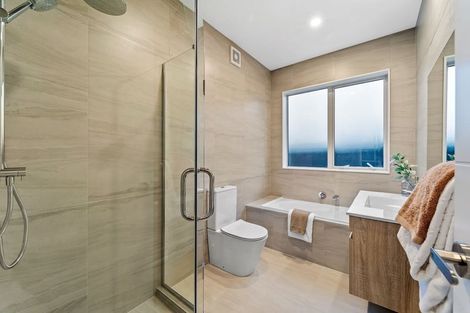 Photo of property in 20 Babina Avenue, Kumeu, 0810