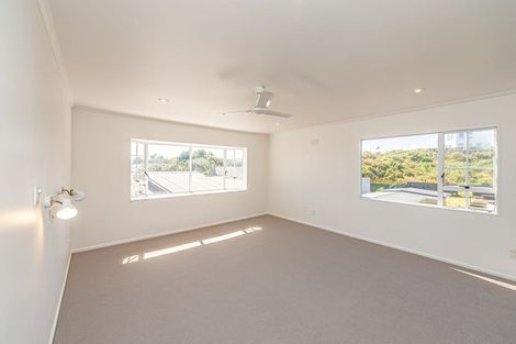 Photo of property in 156 Karaka Street, Castlecliff, Whanganui, 4501