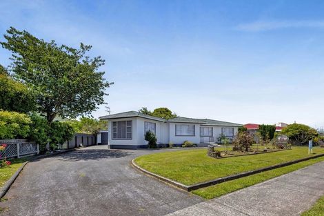 Photo of property in 128 Waihi Road, Hawera, 4610