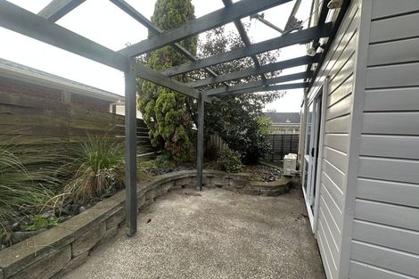 Photo of property in 19 Allington Road, Massey, Auckland, 0614