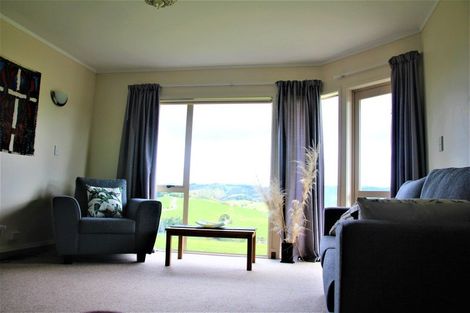 Photo of property in 347 Campbell Road, Parua Bay, Onerahi, 0192