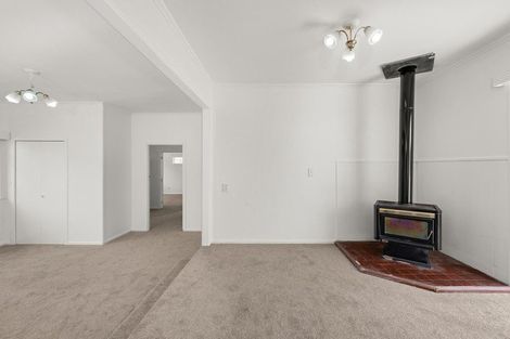 Photo of property in 38 Farrand Road, Kumeu, 0891