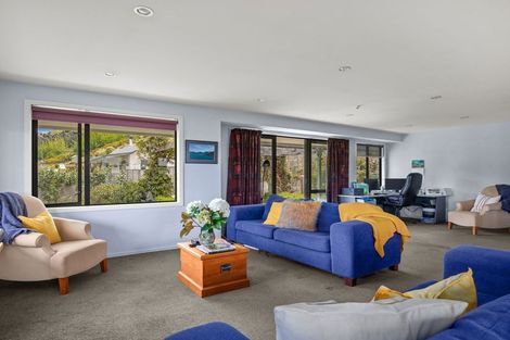 Photo of property in 56 Shields Street, Clyde, 9330