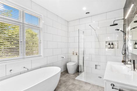 Photo of property in 81 Oxford Street, Lansdowne, Masterton, 5810