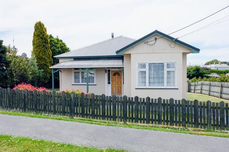 Photo of property in 62 Arun Street, South Hill, Oamaru, 9400