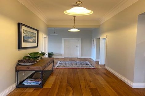 Photo of property in 17a Arataki Road, Havelock North, 4130