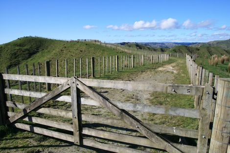 Photo of property in 6822 Ohura Road, Kohuratahi, Stratford, 4396