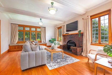 Photo of property in 10 Saint Johns Avenue, Palmerston North, 4414