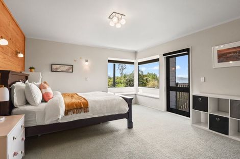 Photo of property in 10 Atkins Lane, Hamurana, Rotorua, 3097