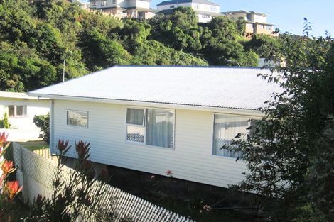 Photo of property in 5 Silverbirch Grove, Churton Park, Wellington, 6037