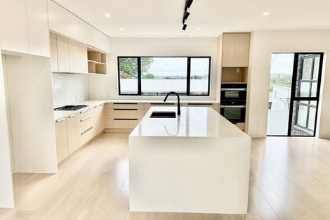 Photo of property in 34c Esmonde Road, Takapuna, Auckland, 0622