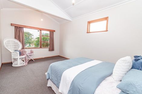 Photo of property in 102 Somme Parade, Aramoho, Whanganui, 4500