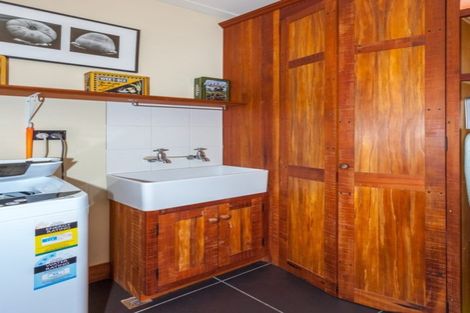 Photo of property in 116 Parawai Road, Thames, 3500