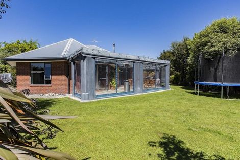 Photo of property in 22 Welsford Street, Woodend, 7610