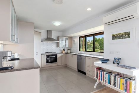 Photo of property in 181 Govan Wilson Road, Whangaripo, Warkworth, 0985
