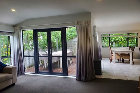 Photo of property in 2/26 Harley Road, Hauraki, Auckland, 0622