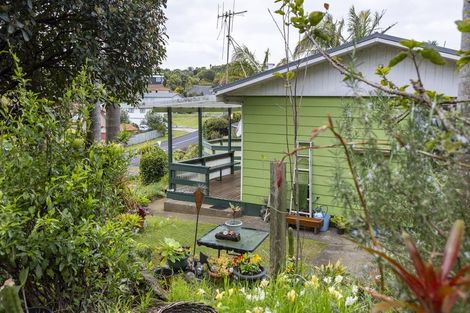 Photo of property in 53 Stratford Drive, Cable Bay, 0420