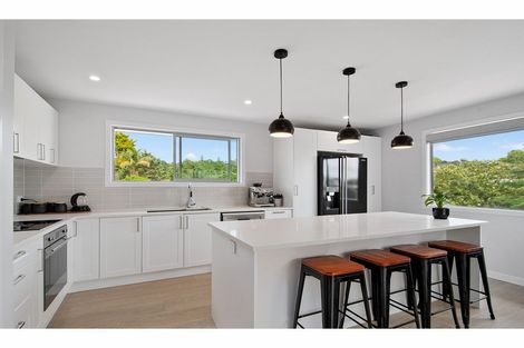 Photo of property in 29 Hewlett Road, Massey, Auckland, 0614