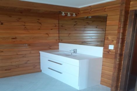 Photo of property in 2/29 Weiti Road, Orewa, 0931