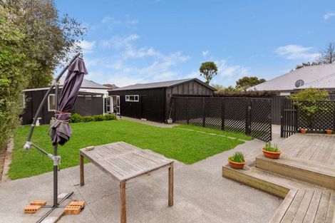 Photo of property in 433 Hills Road, Mairehau, Christchurch, 8052