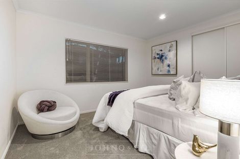 Photo of property in 82 Ngahue Drive, Stonefields, Auckland, 1072