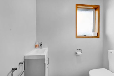 Photo of property in 17 Villa Place, Bell Block, New Plymouth, 4312