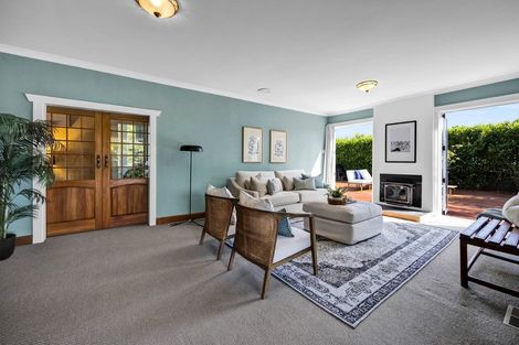 Photo of property in 44 Upjohn Street, Brooklands, New Plymouth, 4310