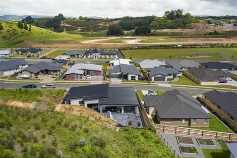 Photo of property in 39 Rochfort Crescent, Pyes Pa, Tauranga, 3112