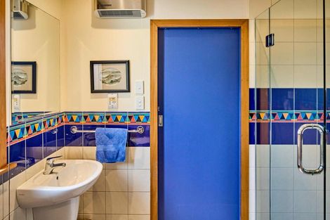 Photo of property in 10 Tui Road, Days Bay, Lower Hutt, 5013