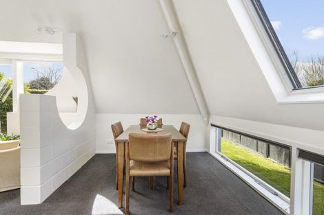 Photo of property in 2 Marnane Terrace, St Andrews, Hamilton, 3200