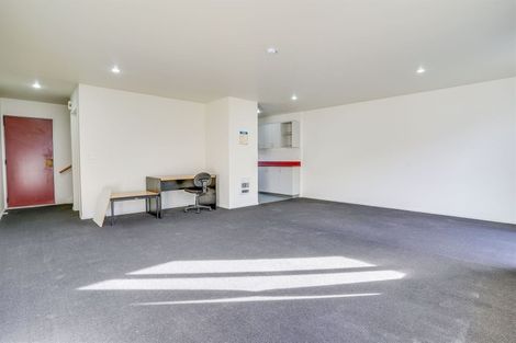 Photo of property in 4/336 Lincoln Road, Addington, Christchurch, 8024