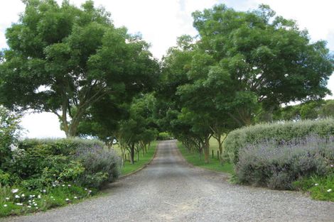 Photo of property in 67 Gellert Road, Karaka, Papakura, 2580