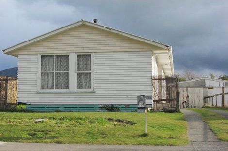 Photo of property in 3 Paehoro Grove, Turangi, 3334