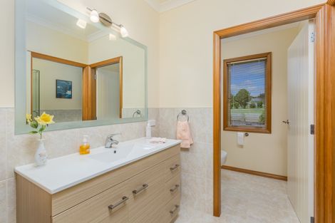 Photo of property in 415 Te Ahu Ahu Road, Waimate North, Kaikohe, 0472