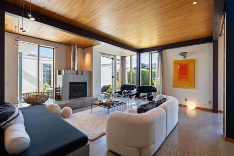 Photo of property in 6 Stormanstown Way, Seatoun, Wellington, 6022