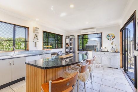 Photo of property in 709 Nelson Street North, Hastings, 4122