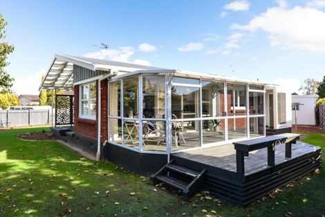 Photo of property in 1 Thorpe Street, Fairview Downs, Hamilton, 3214