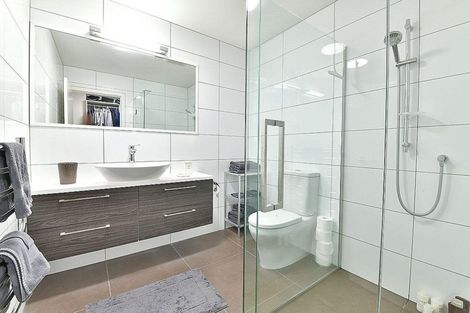 Photo of property in 14 Plantation Terrace, Orewa, 0931