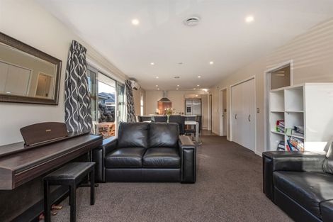 Photo of property in 12 Booth Way, Belfast, Christchurch, 8051