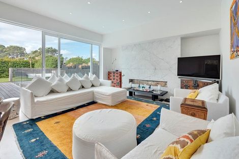 Photo of property in 41 Regina Street, Westmere, Auckland, 1022